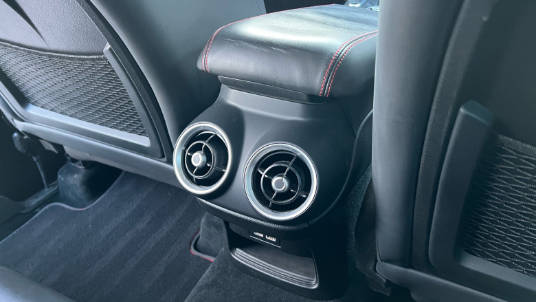 Alfa Romeo Stelvio 2.9 V6 BiTurbo 510 Quadrifoglio 5dr Auto Petrol Estate